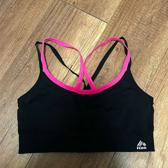 Reebok Tops - Reebok athletic top